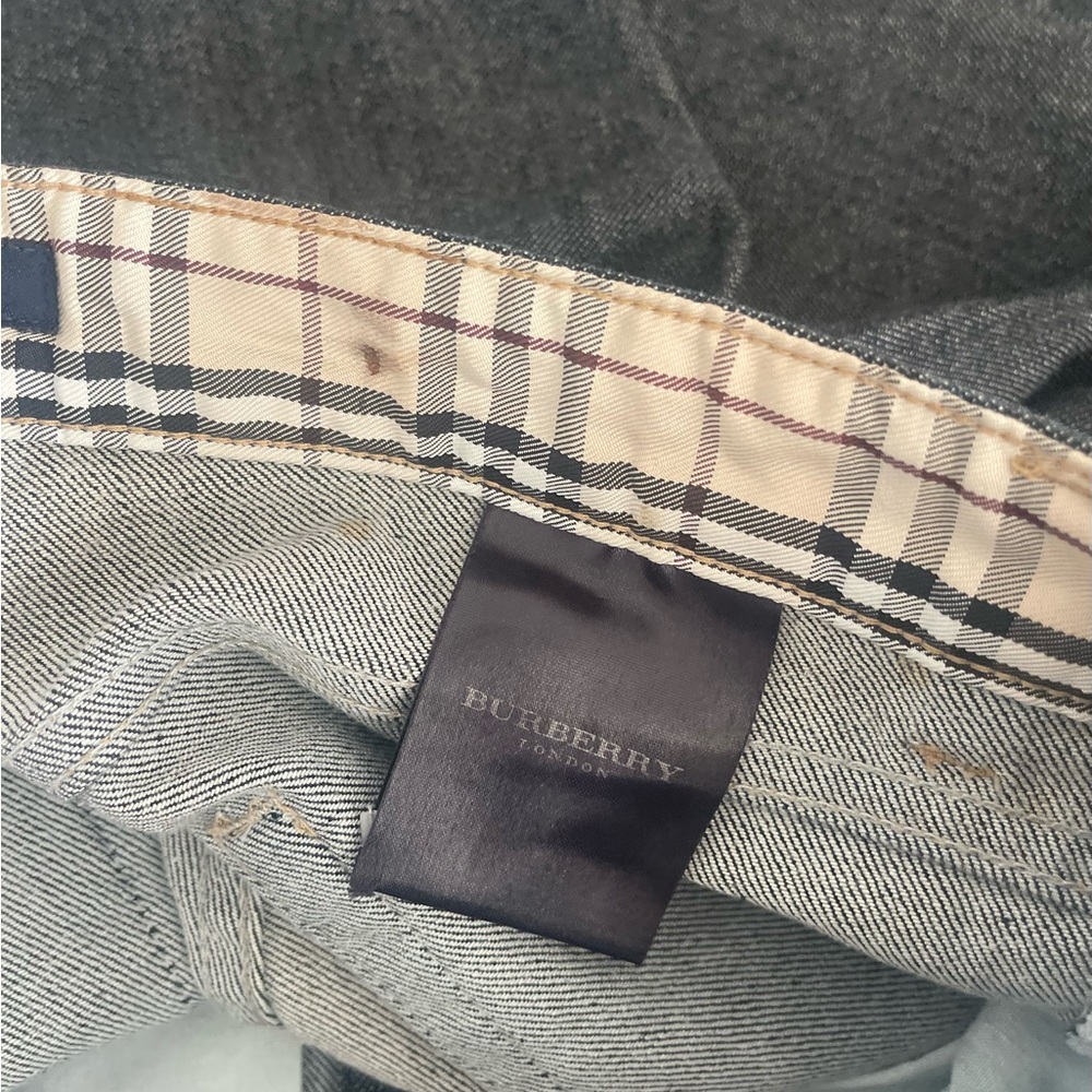 Burberry London Straight Leg Jeans - Picture 7 of 11